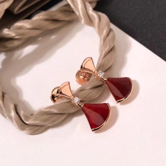 BULGARI DIVAS 'DREAM carnelian earrings